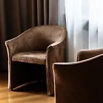Loewen 3*