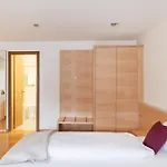 Hotel Loewen
