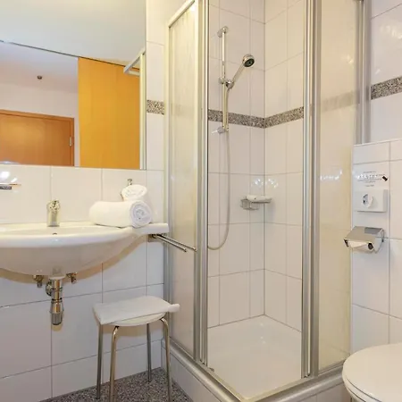 Hotel Loewen Lingenau