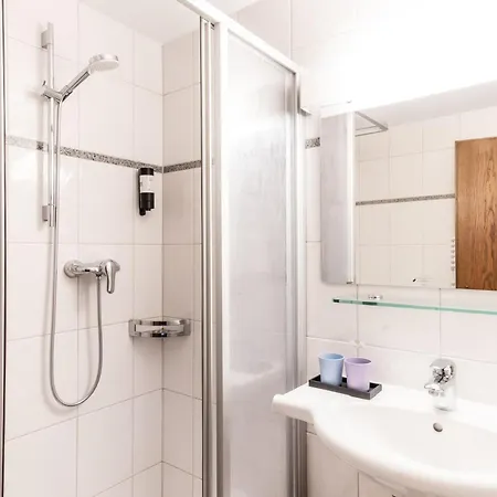 Loewen Hotel Lingenau