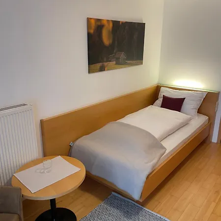 Loewen Hotel Lingenau