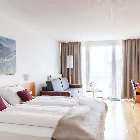 Hotel Loewen Lingenau