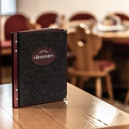 Hotel Loewen