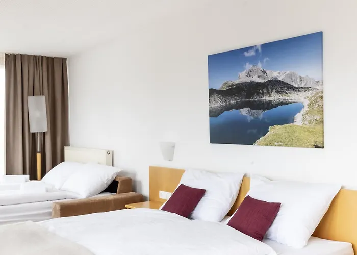 Hotel Loewen Lingenau